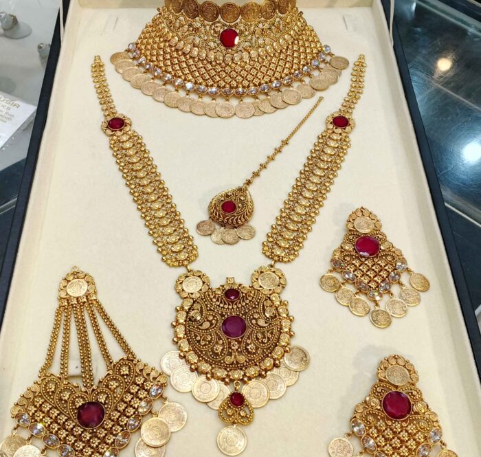 24K Gold Plated Mughal Style Bridal Jewelry Set for Shaadi Bride