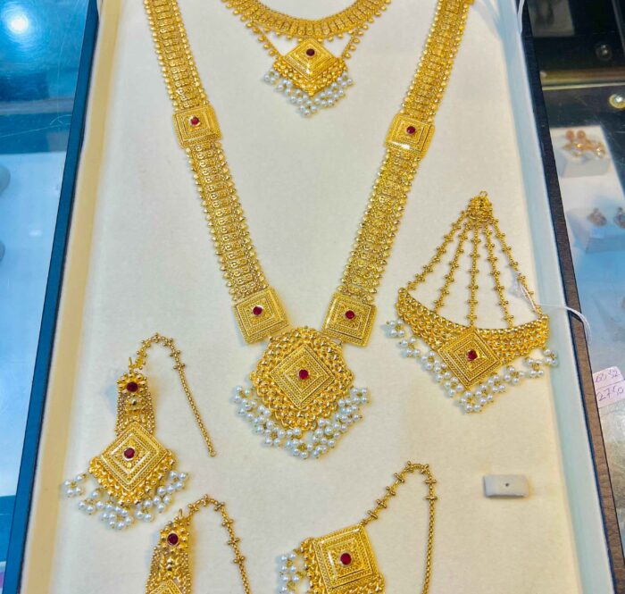 Traditional 24K Gold Plated Stone Mehndi Bridal Set with Tikka
