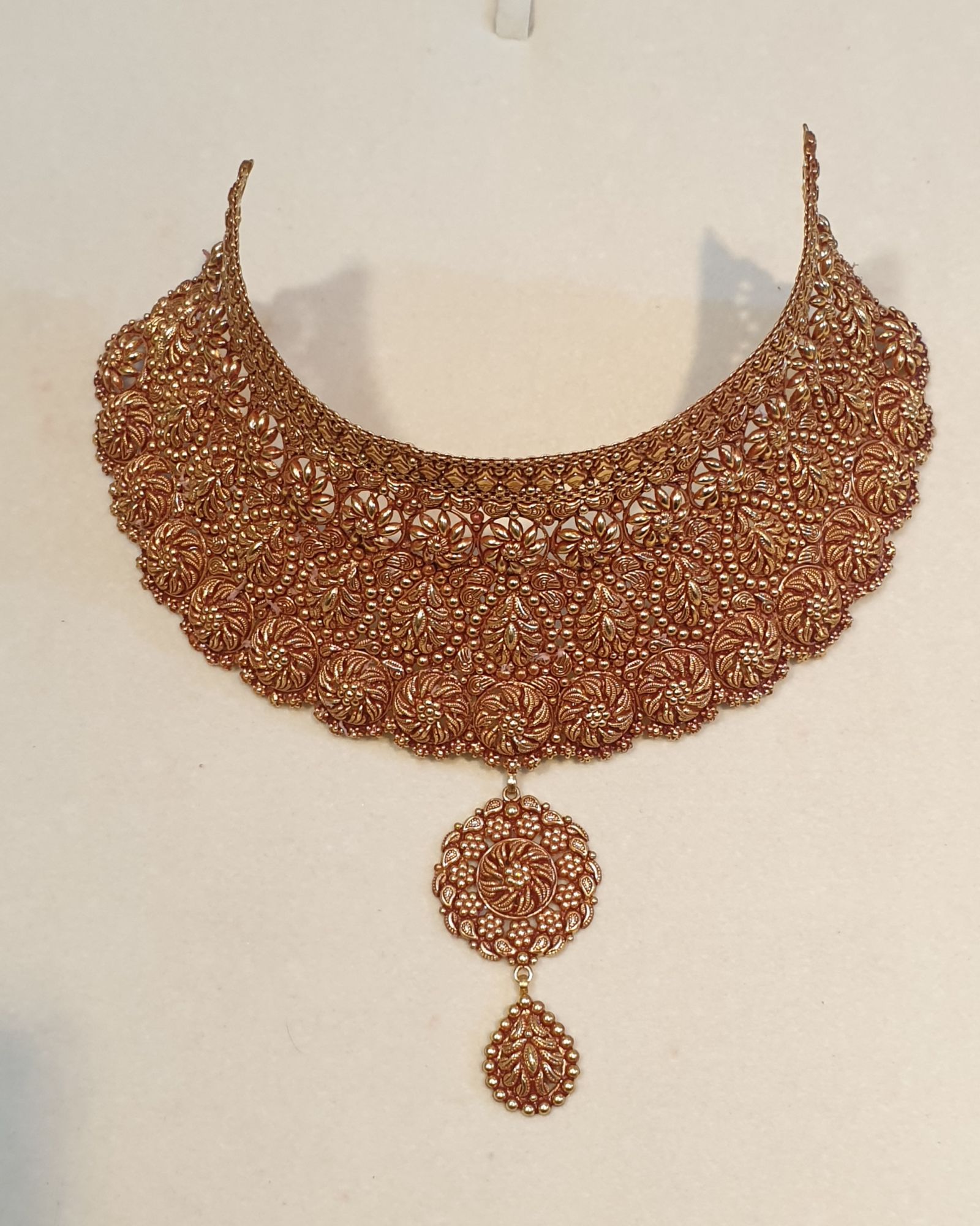 Premium 24K Gold Plated Bridal Jewelry Set for Wedding – Traditional Indian & Pakistani Bridal Necklace and Earrings