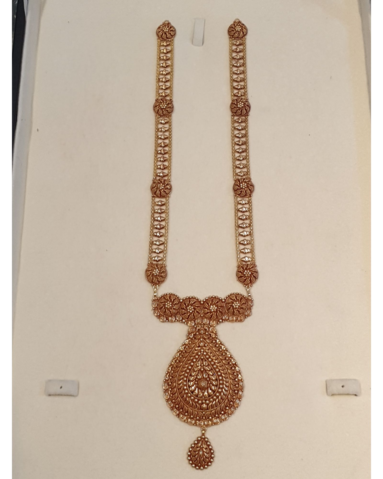 Premium 24K Gold Plated Bridal Jewelry Set for Wedding – Traditional Indian & Pakistani Bridal Necklace and Earrings