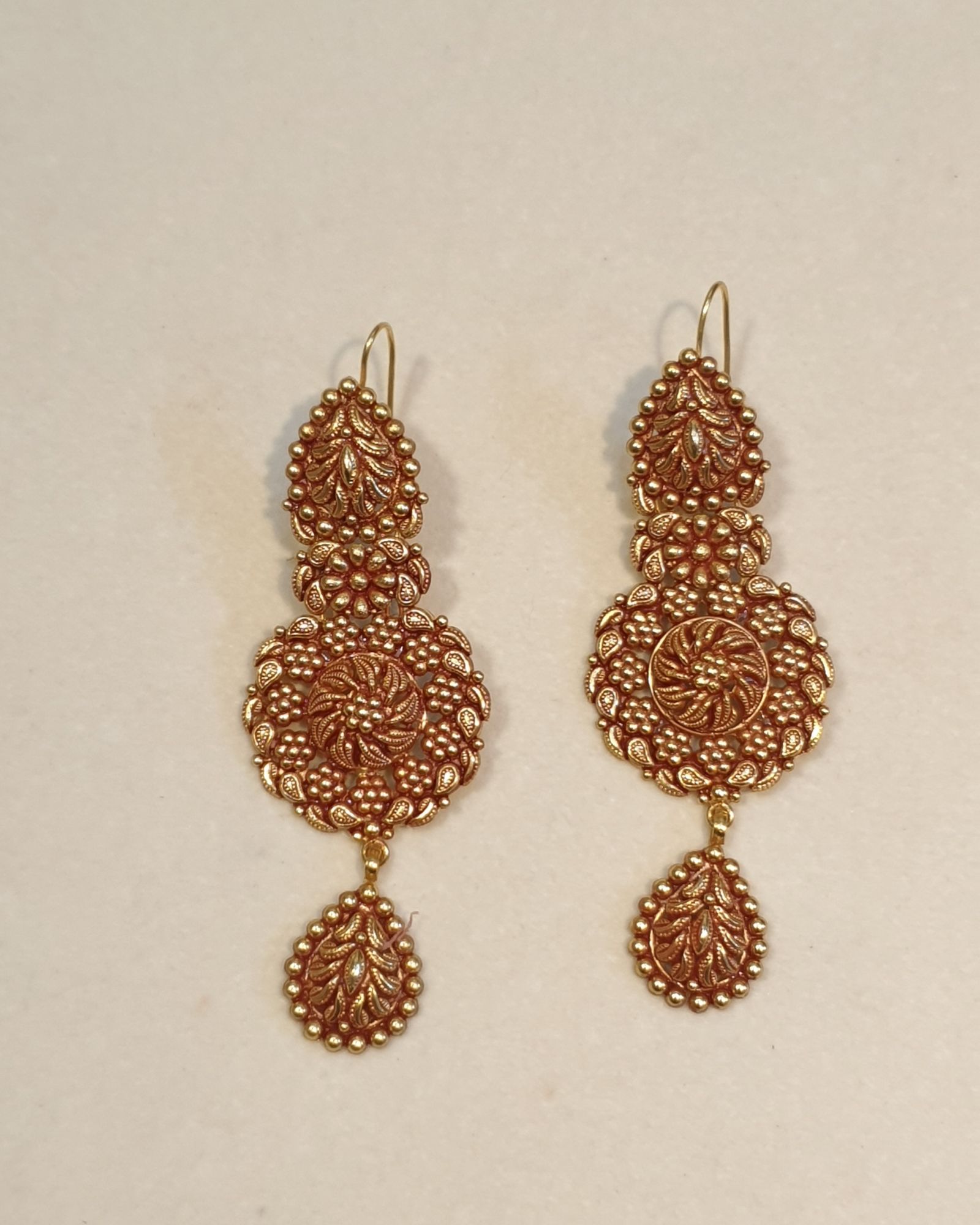 Premium 24K Gold Plated Bridal Jewelry Set for Wedding – Traditional Indian & Pakistani Bridal Necklace and Earrings